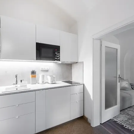 George Apartment *